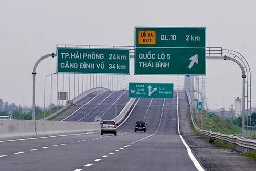 Cao tốc Hà Nội-Hải Phòng chính thức thu phí không dừng từ ngày 11/8 Cao tốc Hà Nội-Hải Phòng chính thức thu phí không dừng từ ngày 11/8