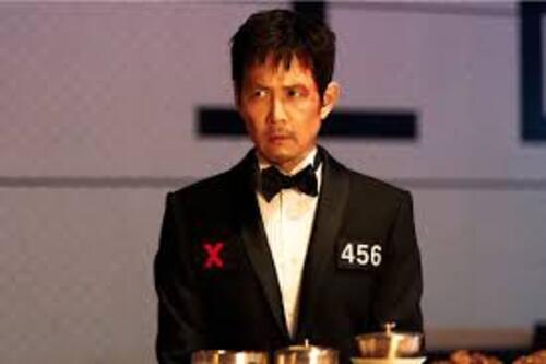 Lee Jung Jae ngưỡng mộ quyết định kết thúc loạt phim Squid Game của đạo diễn Lee Jung Jae ngưỡng mộ quyết định kết thúc loạt phim Squid Game của đạo diễn