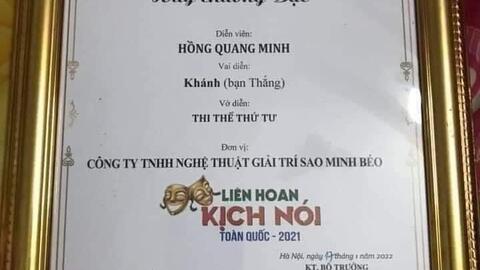 Minh Béo được trao Huy chương ở Liên hoan Kịch nói, Giám khảo nói gì?