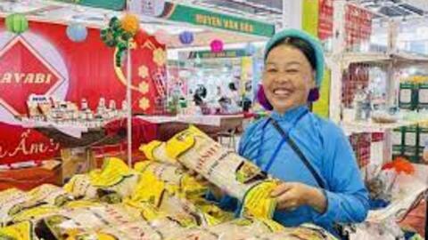 Quảng Ninh: Đưa hơn 400 sản phẩm OCOP lên sàn thương mại điện tử