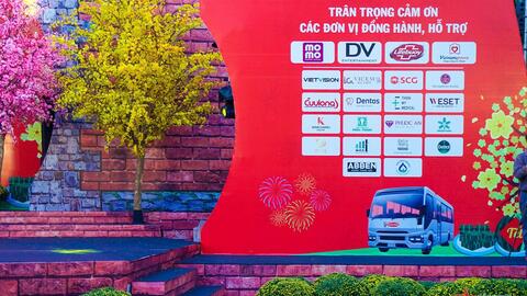 WESET English Center tăng cường công tác xã hội