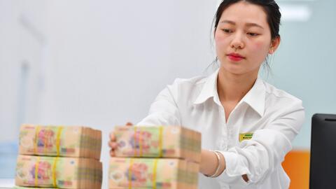 Nợ xấu tăng vọt, ngân hàng cần ứng phó ra sao?