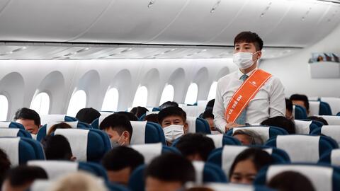Vietnam Airlines chung tay “Tô cam Thế giới”