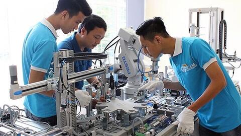 Tập trung cho giáo dục hướng nghiệp
