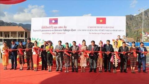 Khánh thành Công viên Hữu nghị Xaysomboun-Sơn La tại Lào