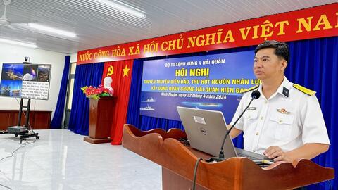 Ninh Thuận: Phối hợp tuyên truyền, thu hút nguồn nhân lực cho Quân chủng Hải quân