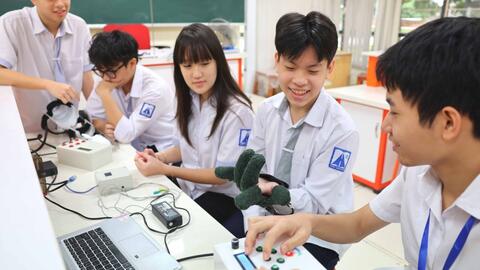 Bước đi mới của giáo dục STEM Hà Nội
