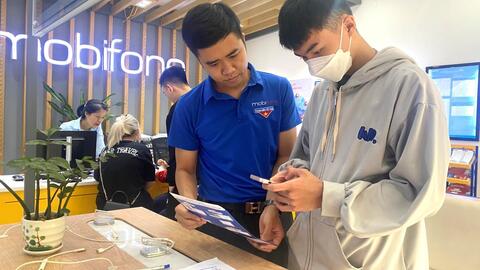 Hoàn thành việc tắt sóng di động 2G vào tháng 9-2024: Tăng cường truyền thông để người dân nắm được chủ trương
