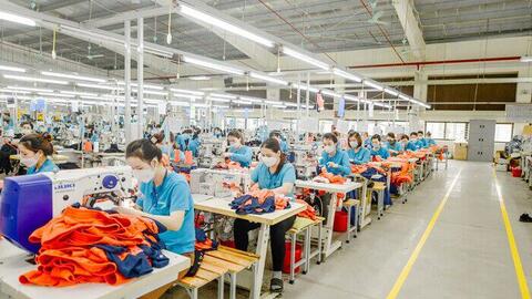 Doanh nghiệp dệt may lãi đậm, kín đơn hàng