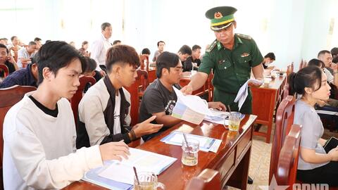 An Giang: Tuyên truyền đảm bảo an ninh, an toàn các công trình dầu khí trên biển