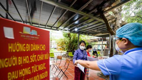 Nhiều bệnh nhân khám hậu Covid-19