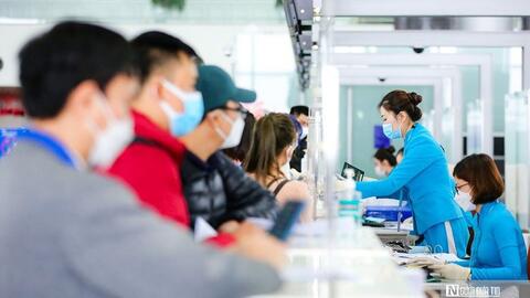 Ngày cuối nghỉ lễ, sân bay Nội Bài, Tân Sơn Nhất đón gần 180.000 khách