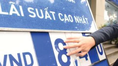 Nốt 'trầm' thị trường vốn đẩy bất động sản vào khó khăn 'kép'