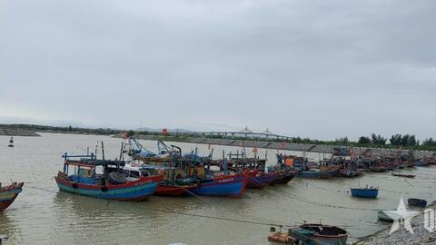 Hà Tĩnh: Tất cả tàu, thuyền đã nắm được thông tin bão số 3 và tìm nơi tránh trú