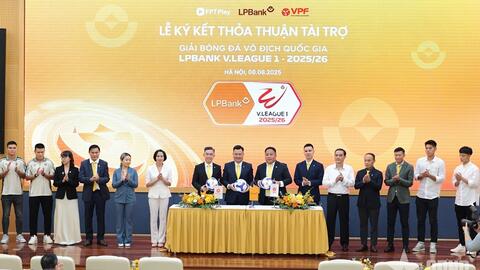 LPBank tiếp tục là nhà tài trợ chính của V-League
