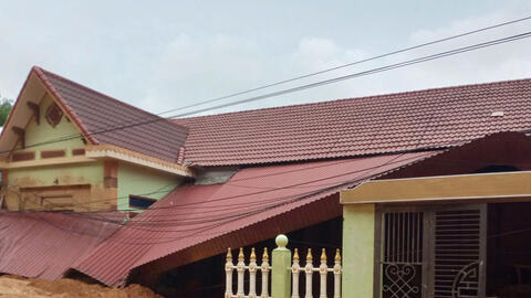 Thanh Hóa: Lũ tràn về bất ngờ, quét tan hoang bản Chiềng