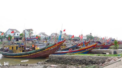 Nghệ An cấm tàu thuyền ra khơi để phòng chống bão số 9