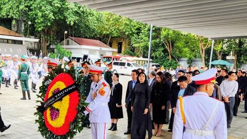 Đoàn Bộ Công Thương viếng nguyên Phó Chủ tịch Hội đồng Bộ trưởng Trần Phương