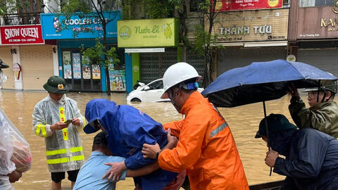 Nhân viên ngành điện Huế hỗ trợ người bệnh cấp cứu kịp thời