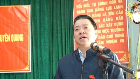 Hội đồng nhân dân tỉnh Tuyên Quang tiếp xúc cử tri tại xã biên giới Sơn Vĩ