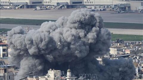 Góc nhìn chiến sự Trung Đông: Đầu rắn và giếng dầu