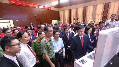 Thanh Hóa ra mắt Kiosk thông minh phục vụ hành chính số