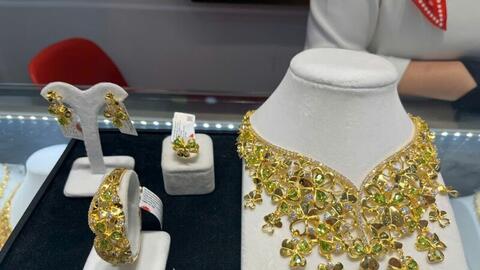 Giá vàng hôm nay (17/4): Thế giới và trong nước biến động trái chiều