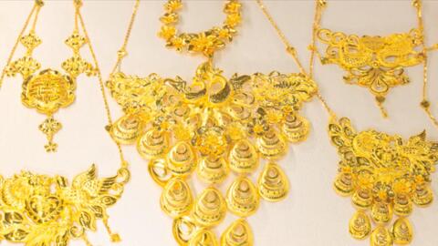 Giá vàng hôm nay 28/4: Thế giới nhích nhẹ, trong nước đi ngang