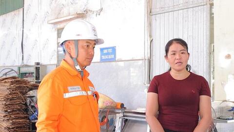 Biến nắng gắt thành nguồn thu nhờ điện mặt trời áp mái