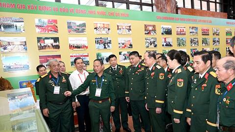 Gửi gắm niềm tin vào sự phát triển vững mạnh trong giai đoạn mới