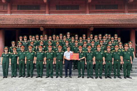 <a href="/thuong-hieu" title="Thương hiệu" rel="dofollow">Thương hiệu</a>