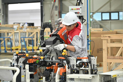 <a href="/cau-chuyen-kinh-doanh" title="Câu chuyện kinh doanh" rel="dofollow">Câu chuyện kinh doanh</a>