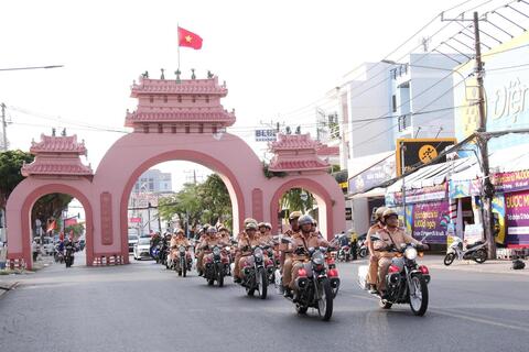 Công an tỉnh An Giang ra quân bảo đảm an ninh, trật tự phục vụ bầu cử