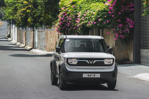 Người trẻ Việt hiện thực hóa “giấc mơ bốn bánh” bằng mẫu xe nào?