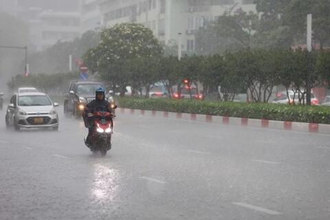 Dự báo các tỉnh thành mưa dông ngày và đêm nay, có nơi mưa to trên 80mm