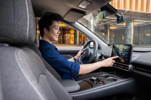 Bỏ xe xăng lên Limo Green, tài xế dịch vụ “bỏ túi” hơn 210 triệu đồng mỗi năm