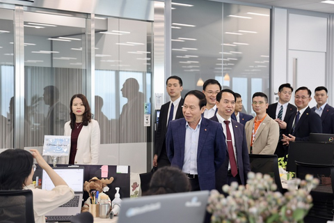 Phó Thủ tướng Lê Tiến Châu: FPT cần 'kể' cho bạn bè Nhật Bản 'câu chuyện' về sự cần cù, trách nhiệm và khát vọng Việt Nam