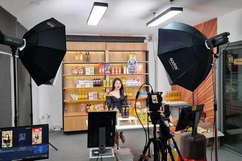 Livestream bán hàng phải tuân thủ loạt quy định mới từ ngày 1/7