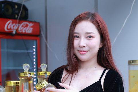 Doanh nghiệp sâm Ngọc Linh thu về hơn 600 triệu đồng tại hội chợ miền Trung - Tây Nguyên