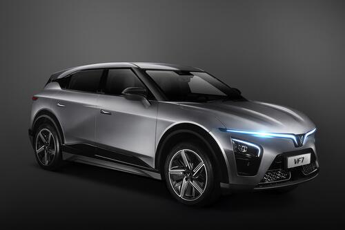 VinFast chính thức ra mắt VF 7- giá chỉ từ 850 triệu đồng