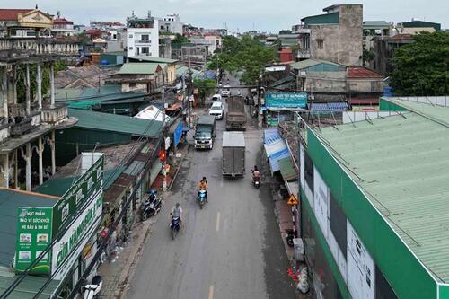 Hà Nội đang thu hồi đất để mở rộng đường huyết mạch, vốn gần 2.500 tỉ đồng