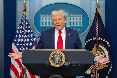 Thuế quan của Mỹ: Tổng thống D.Trump kỳ vọng “thỏa thuận thương mại tuyệt vời” với Trung Quốc Thuế quan của Mỹ: Tổng thống D.Trump kỳ vọng “thỏa thuận thương mại tuyệt vời” với Trung Quốc