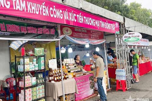 Hội tụ đặc sản vùng miền tại Hội chợ OCOP Cần Thơ