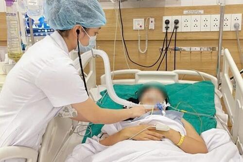 Ngộ độc botulinum từ tiêm làm đẹp