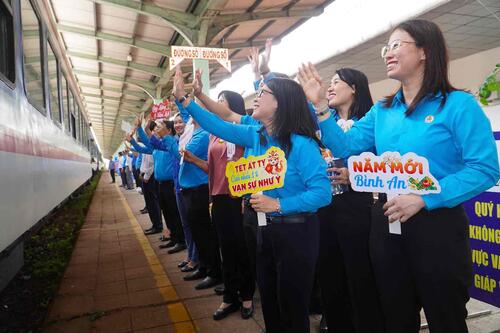 Đồng Nai mang Tết sum vầy, Xuân đủ đầy đến với công nhân lao động