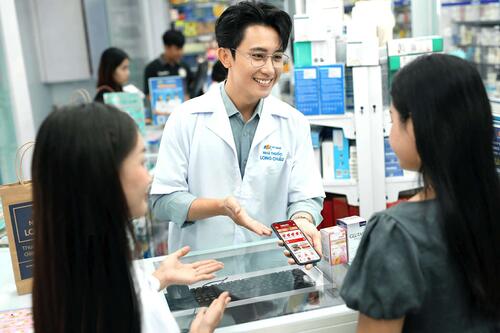 Hà Nội thu thập dữ liệu y tế, người dân tra cứu sức khỏe trên VNeID, iHanoi