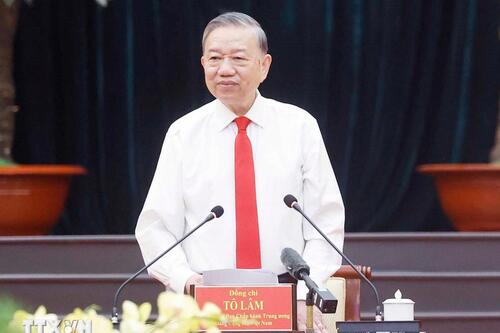 Tổng Bí thư: TPHCM cần tiếp tục vai trò dẫn dắt tăng trưởng