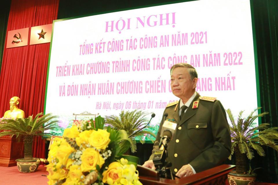 Bộ trưởng Bộ Công an Tô Lâm phát biểu tại hội nghị.