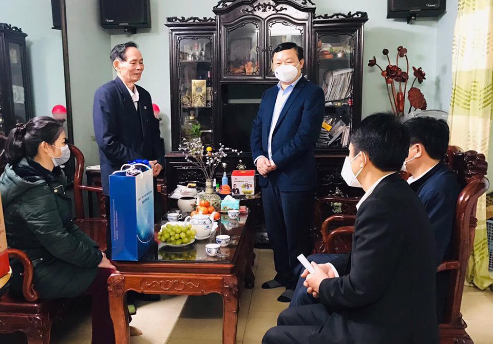 Quận Đống Đa không để bất cứ người dân nào không có Tết - Ảnh 1