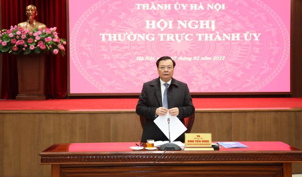 Bí thư Thành ủy Hà Nội Đinh Tiến Dũng phát biểu kết luận hội nghị.